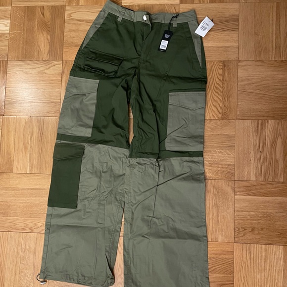 AFRM cargo pants and corset top set - Picture 6 of 7